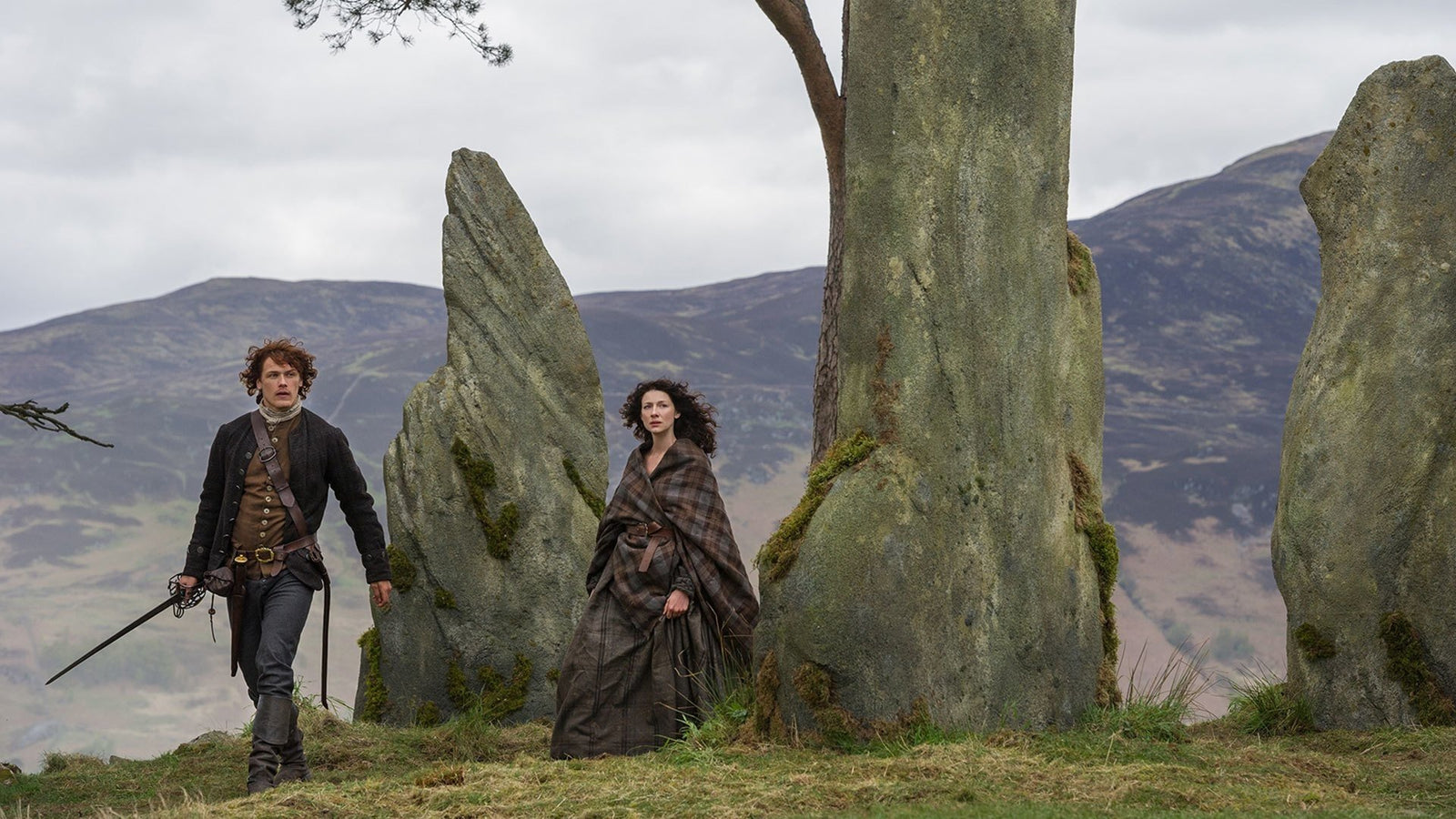 Outlander: Season Three [DVD Box Set] DVDs & Blu-Rays Sony Pictures