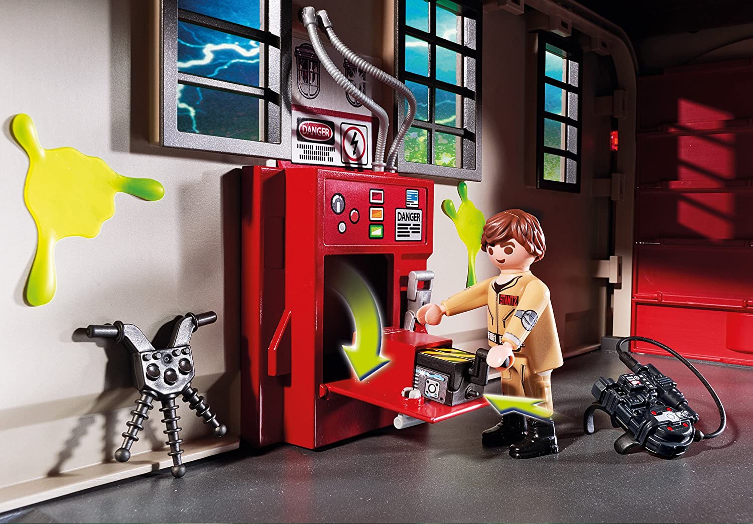 Playmobil Ghostbusters Firehouse - 228 Piece Playset [Playmobil #9219] Toys & Games Playmobil