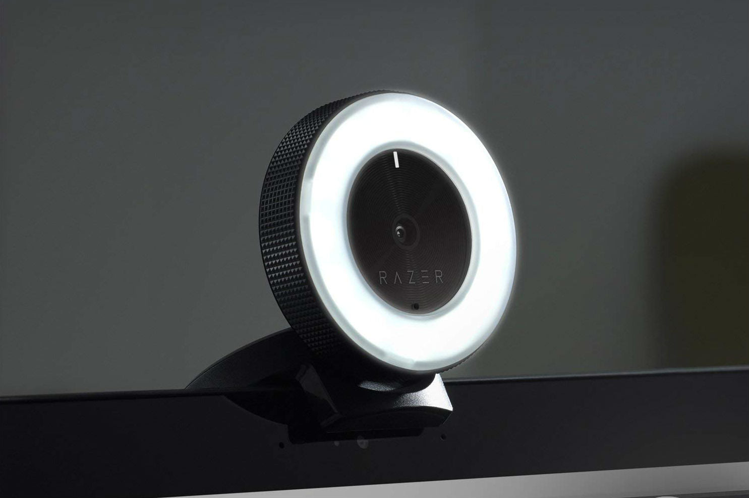 Razer Kiyo Webcam w/ Built-In Ring Light [Electronics] Electronics Razer   