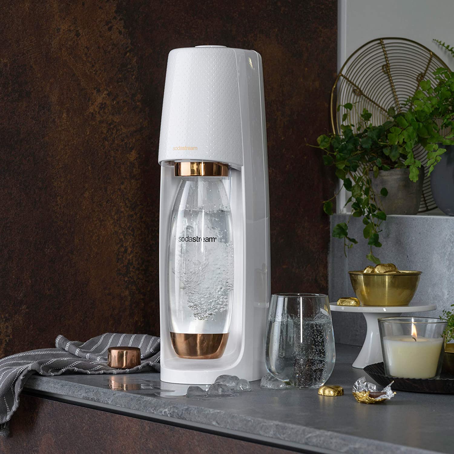 SodaStream Fizzi Sparkling Water Maker Kit - Rose Gold [House & Home] House & Home SodaStream   