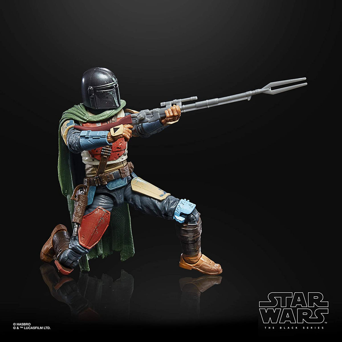 Star Wars: The Black Series - Credit Collection The Mandalorian 6" Collectible Action Figure Toys & Games Disney