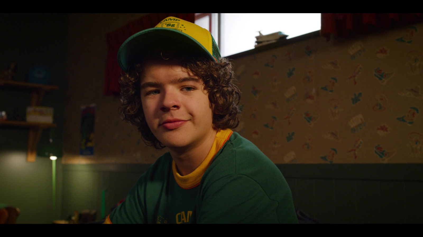 Stranger Things: Season 2 - Collector's Edition [Blu-Ray + 4K UHD Box Set] DVDs & Blu-Rays Netflix   