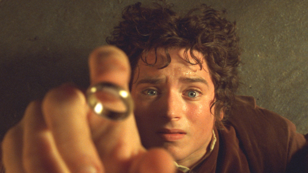 The Lord of the Rings: The Motion Picture Trilogy [Blu-ray Box Set] DVDs & Blu-Rays Warner Bros.   