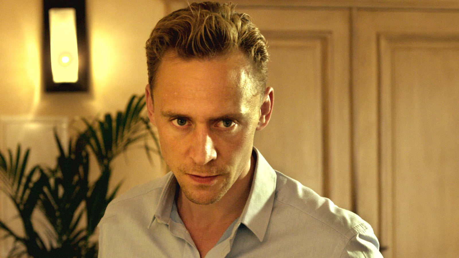 The Night Manager: The Complete Series - Uncensored Edition [Blu-Ray Box Set] DVDs & Blu-Rays Sony Pictures
