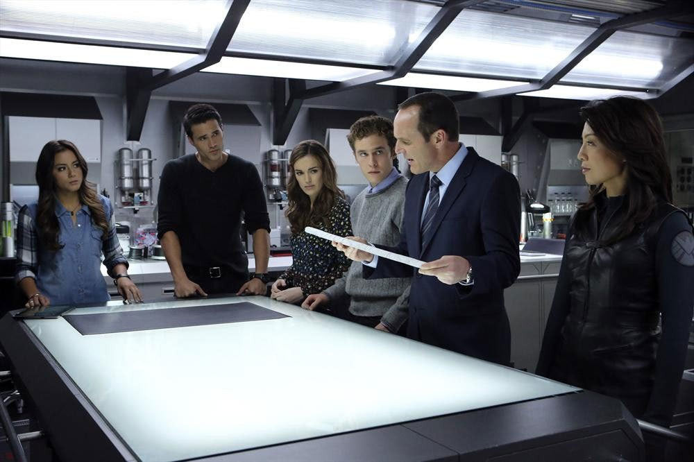 Marvel's Agent of S.H.I.E.L.D. - The Complete First Season [Blu-Ray Box Set] DVDs & Blu-Rays ABC Studios   