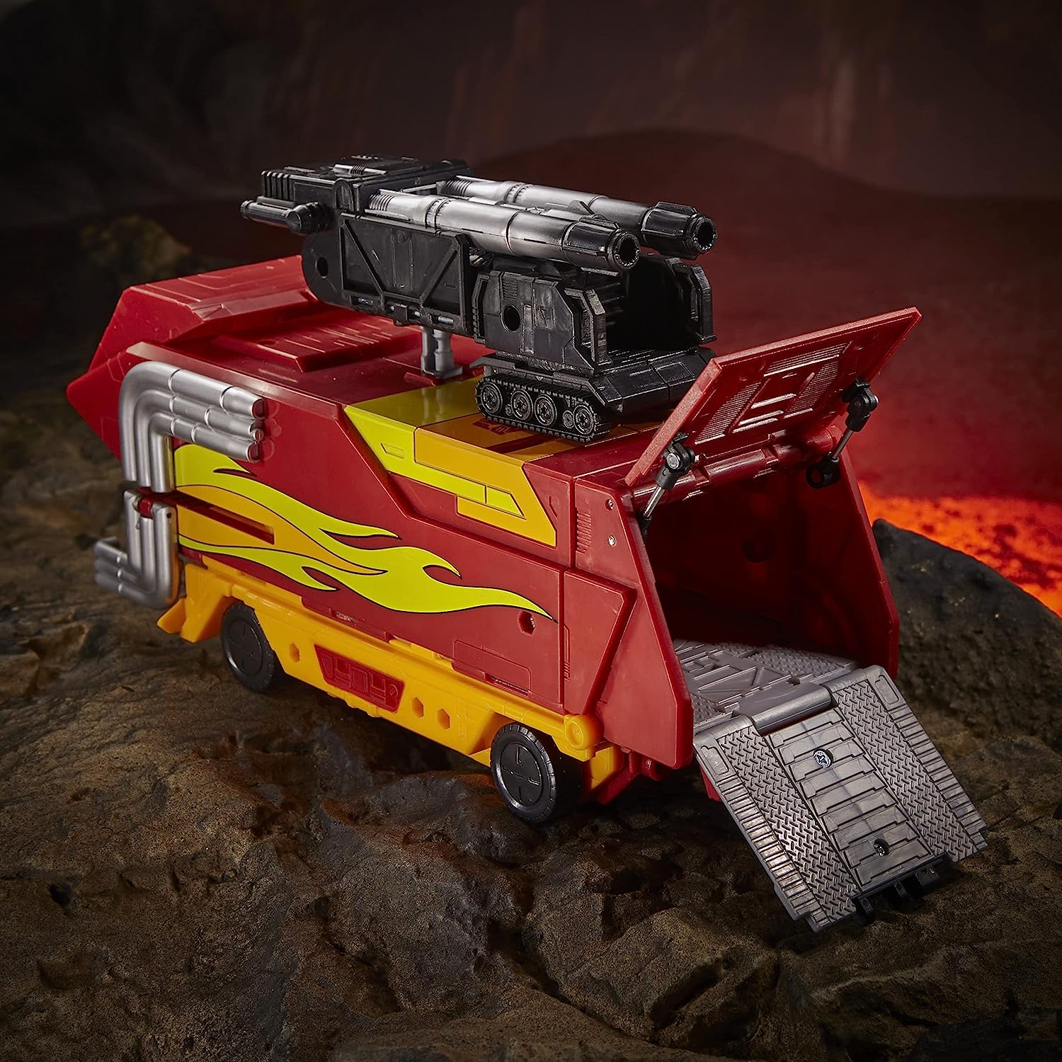 Transformers Generations War for Cybertron: Kingdom Commander WFC-K29 Rodimus Prime with Trailer 7.5" Action Figure Toys & Games Hasbro