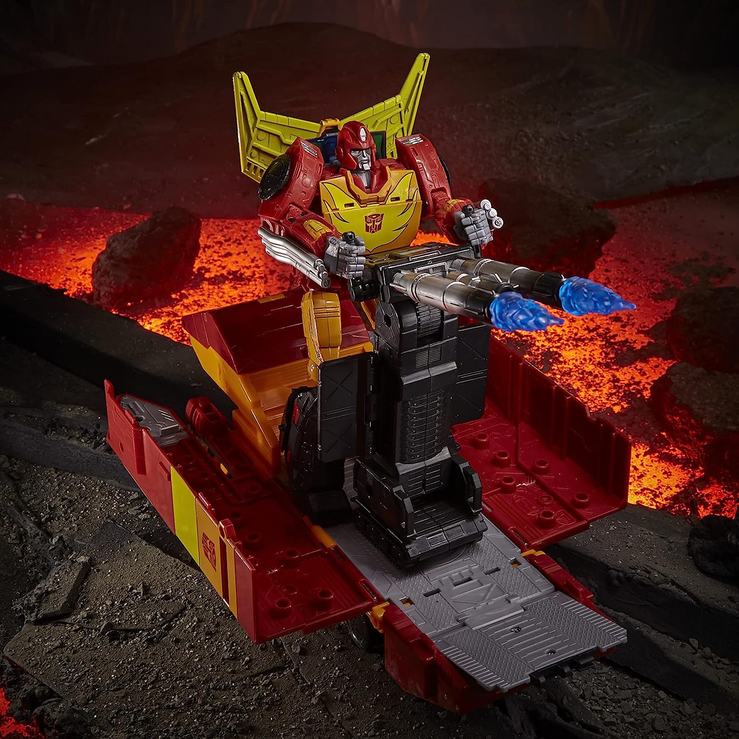 Transformers Generations War for Cybertron: Kingdom Commander WFC-K29 Rodimus Prime with Trailer 7.5" Action Figure Toys & Games Hasbro