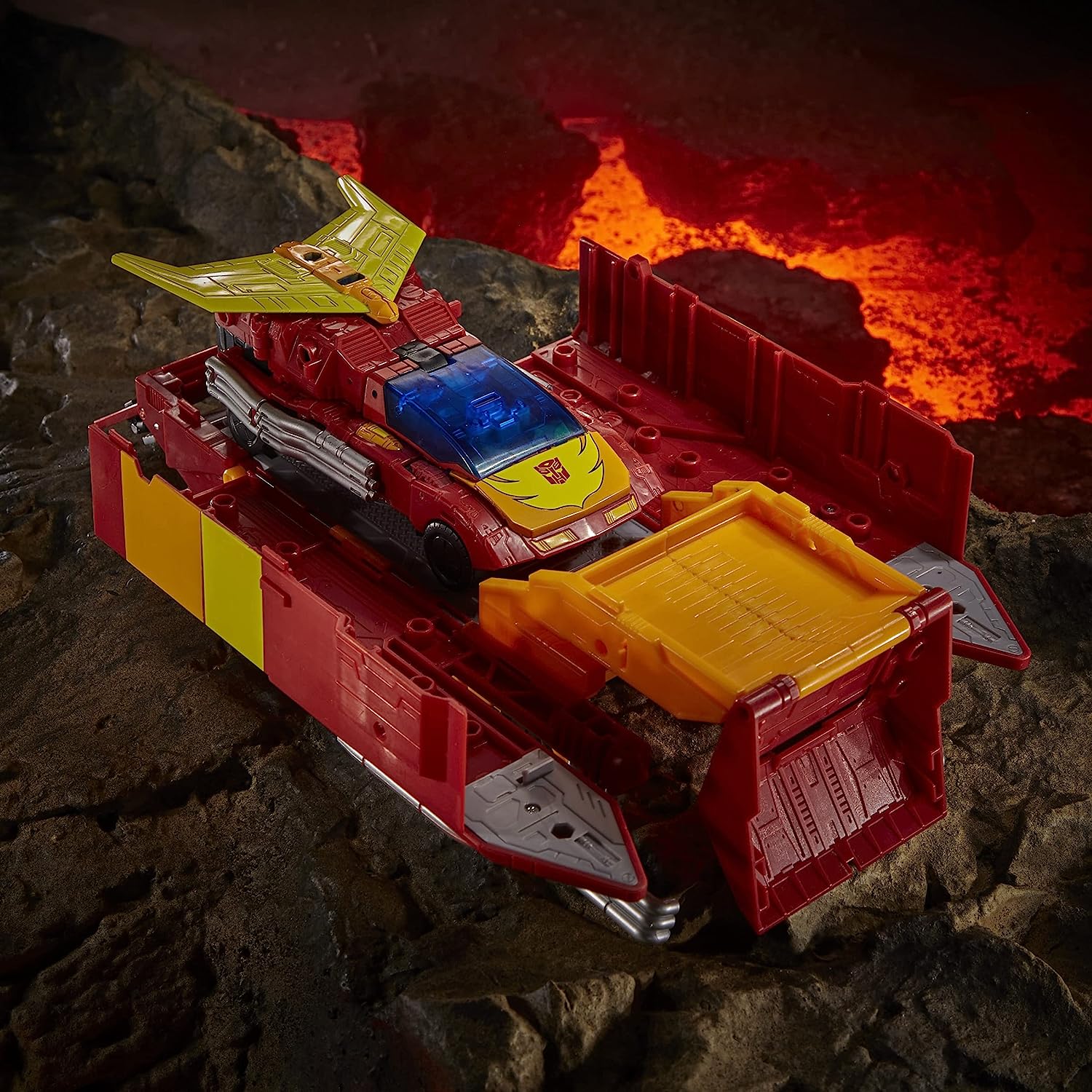 Transformers Generations War for Cybertron: Kingdom Commander WFC-K29 Rodimus Prime with Trailer 7.5" Action Figure Toys & Games Hasbro