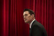 Twin Peaks: A Limited Event Series [Blu-Ray Box Set] DVDs & Blu-Rays Universal Pictures   